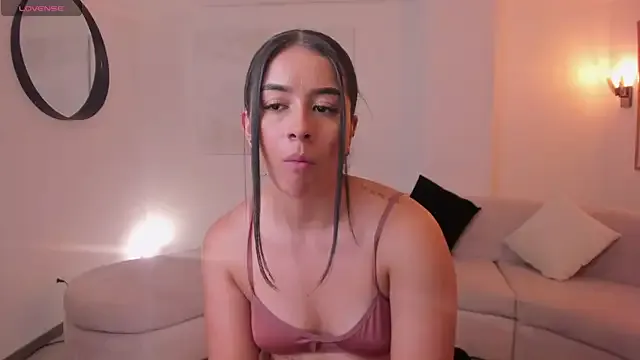 MilaColeman – webcam model profile photo