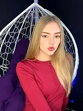 ayleenpradocm – webcam model profile photo Image 4