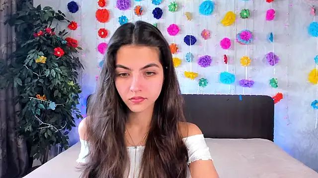 Milana_Crystal_ – webcam model profile photo