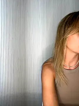 LaurenStar25 – webcam model profile photo Image 11