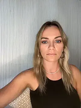 LaurenStar25 – webcam model profile photo Image 16