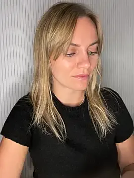 LaurenStar25 – webcam model profile photo Image 7