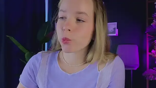 milly_shy Image 5