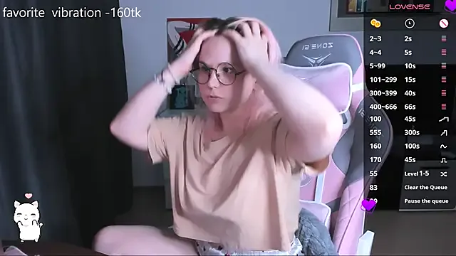 Lola_Bunny777 – webcam model profile photo Image 5