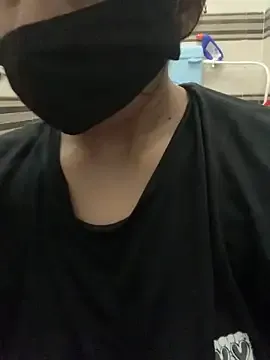 DirtyBoy33 – webcam model profile photo Image 5