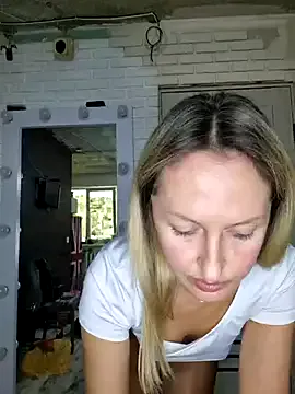 Miss____Mia_ Image 12