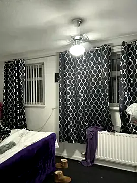 Seven_Blue – webcam model profile photo Image 5