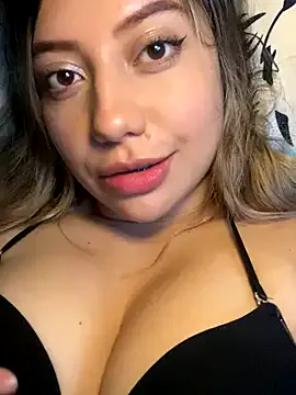 bigfatdarckchocoass – webcam model profile photo Image 9