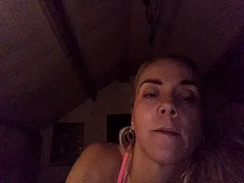 Amaya1111 – webcam model profile photo Image 6