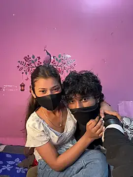 NaughtyNinaXX – webcam model profile photo Image 2