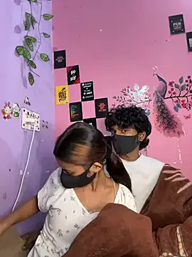 NaughtyNinaXX – webcam model profile photo Image 3