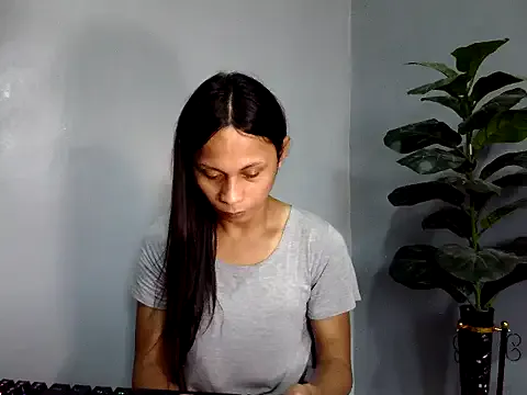 KaileSwann – webcam model profile photo Image 7