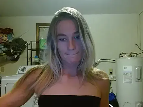 DahyallaPalmer – webcam model profile photo Image 18