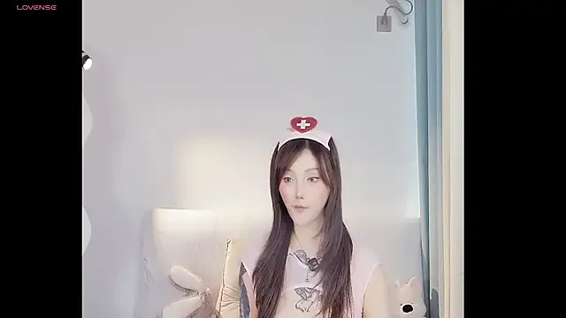 CarryOnJhonn – webcam model profile photo Image 16