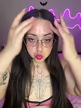 Mizztikaa Image 4