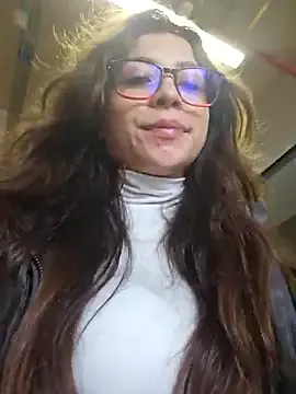 Milley_ggh – webcam model profile photo Image 15