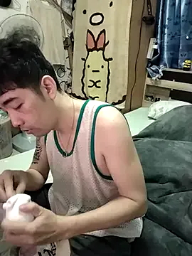 LiaRussel – webcam model profile photo Image 4