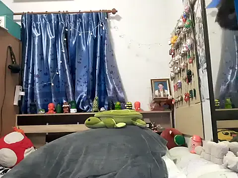 LiaRussel – webcam model profile photo Image 6