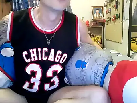 LiaRussel – webcam model profile photo Image 9