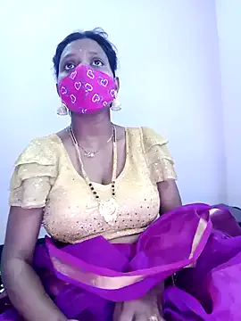 AntonellaRee – webcam model profile photo Image 2