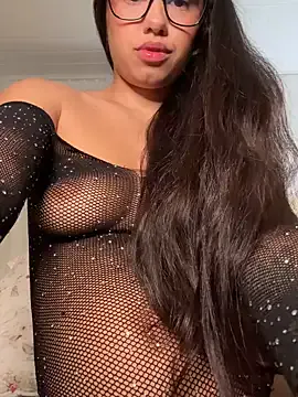 ReginaVelvet – webcam model profile photo Image 11