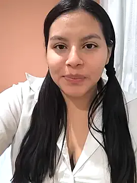 ItsVi – webcam model profile photo Image 13