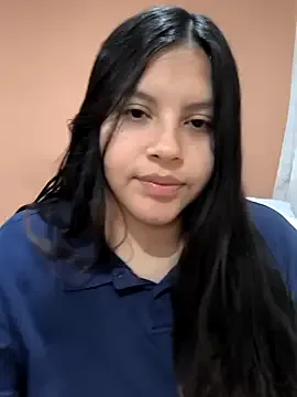 ItsVi – webcam model profile photo Image 17