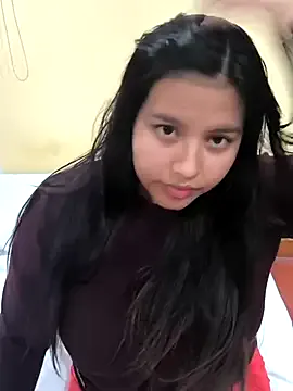 ItsVi – webcam model profile photo Image 6