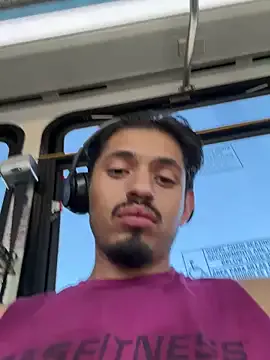 EmilyJune – webcam model profile photo Image 11