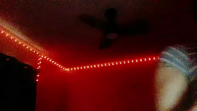 MsMoore – webcam model profile photo