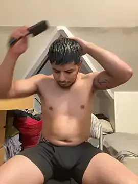 Liyanamee – webcam model profile photo Image 4