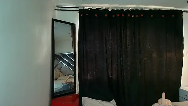 DaishaSweet – webcam model profile photo Image 18
