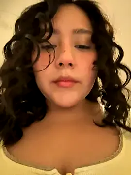 OrianaCooper – webcam model profile photo Image 18
