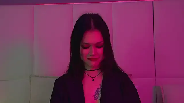 brendaliive – webcam model profile photo Image 3