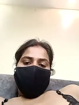 ValuCano – webcam model profile photo Image 17