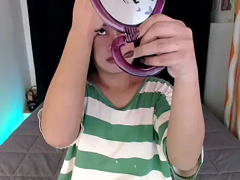 Orange_Sunset – webcam model profile photo Image 12