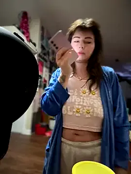 Becky_18 – webcam model profile photo Image 4