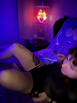 Becky_18 – webcam model profile photo Image 8