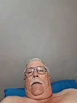 Suki19 – webcam model profile photo Image 13