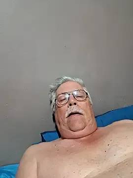 Suki19 – webcam model profile photo Image 9