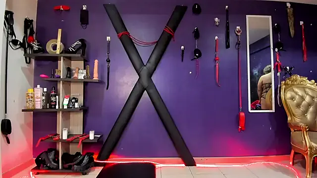 AlisaMoss – webcam model profile photo Image 18