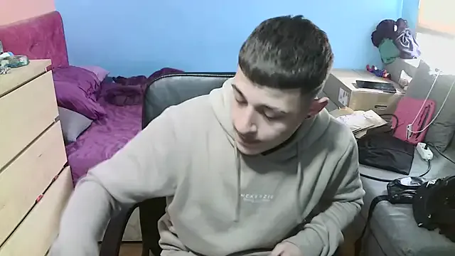 LiaRussel – webcam model profile photo Image 9