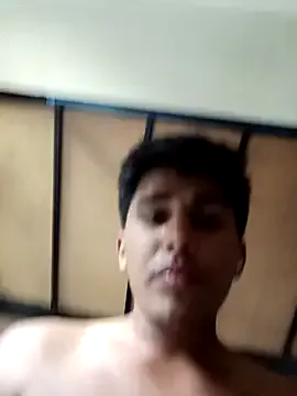 LunaBecket – webcam model profile photo Image 6