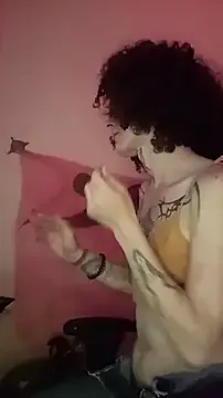 EngelHelene – webcam model profile photo Image 18