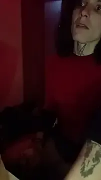 EngelHelene – webcam model profile photo Image 5