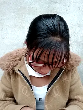 DeliaMarlow – webcam model profile photo Image 19