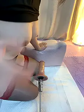 CarryOnJhonn – webcam model profile photo Image 15