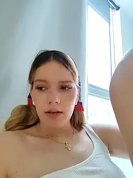 NicoleCut Image 7