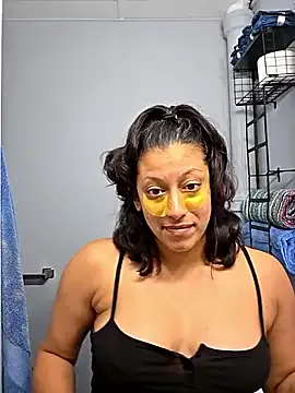 LisaPearly – webcam model profile photo Image 16