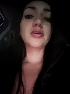 Viven_Brooks – webcam model profile photo Image 3